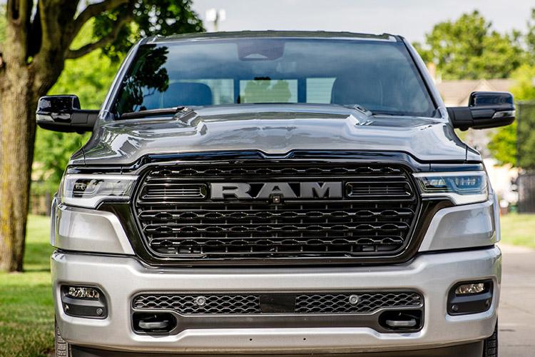 Ram 1500 Limited LED lys